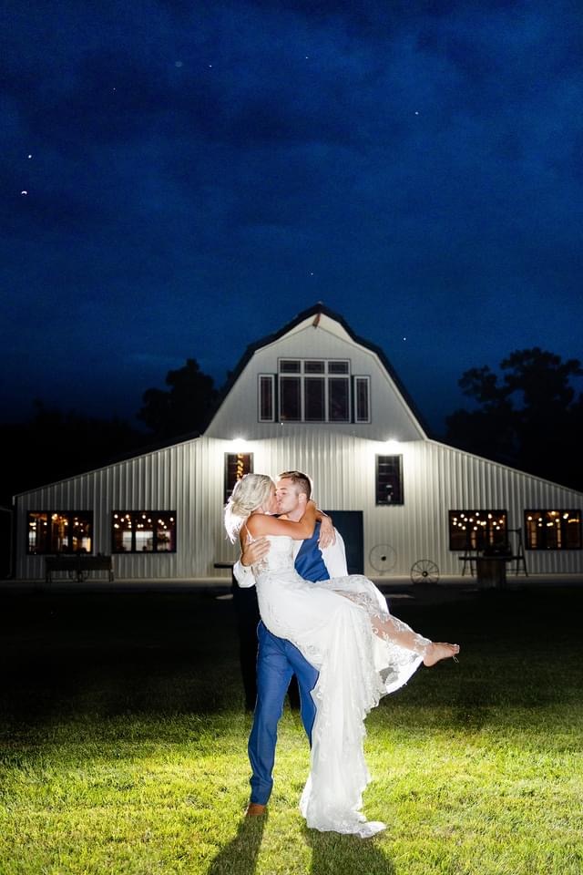 Winan Creek Barn - Hanlontown, IA